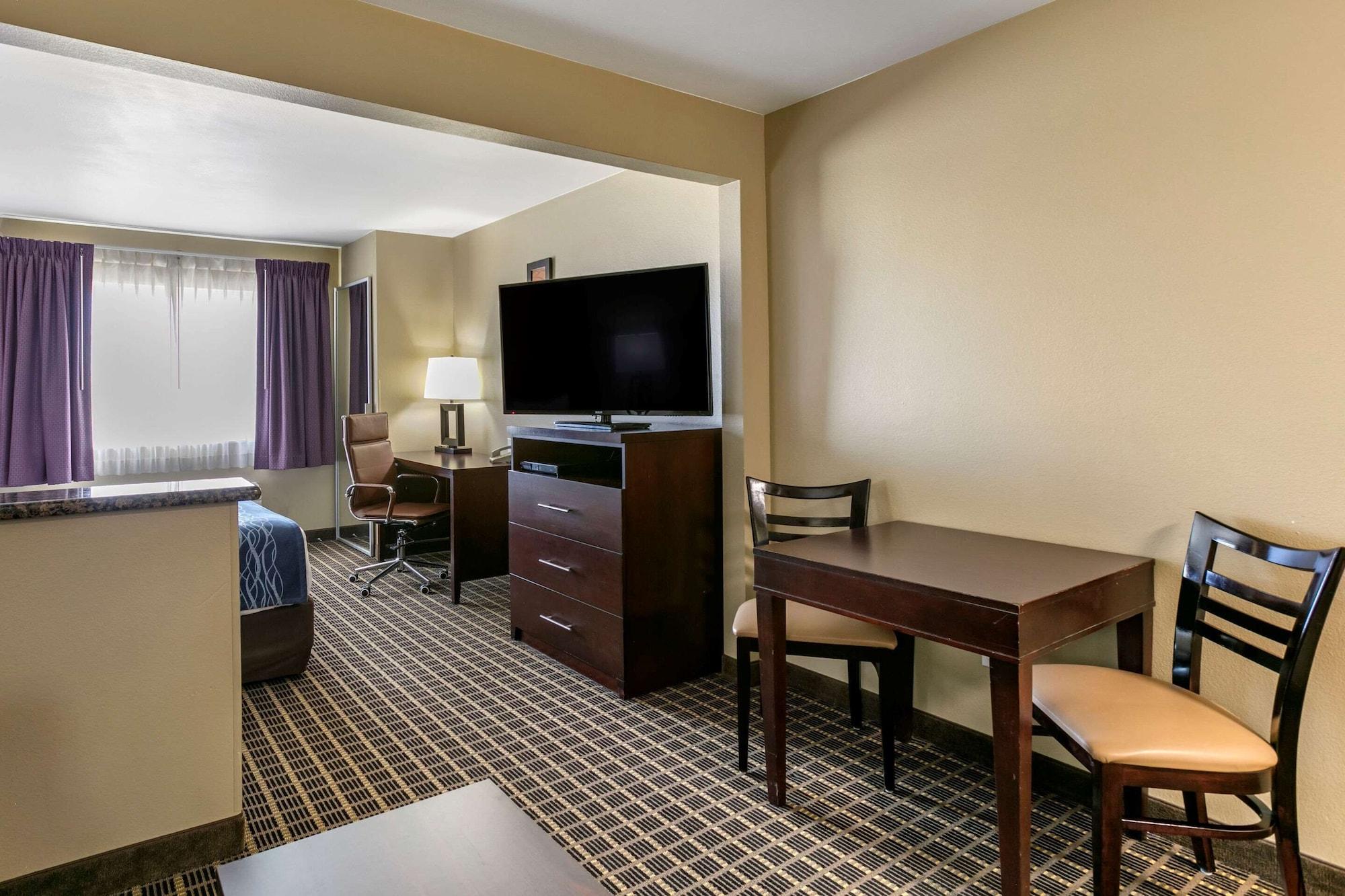 Comfort Inn Fort Collins North Екстериор снимка