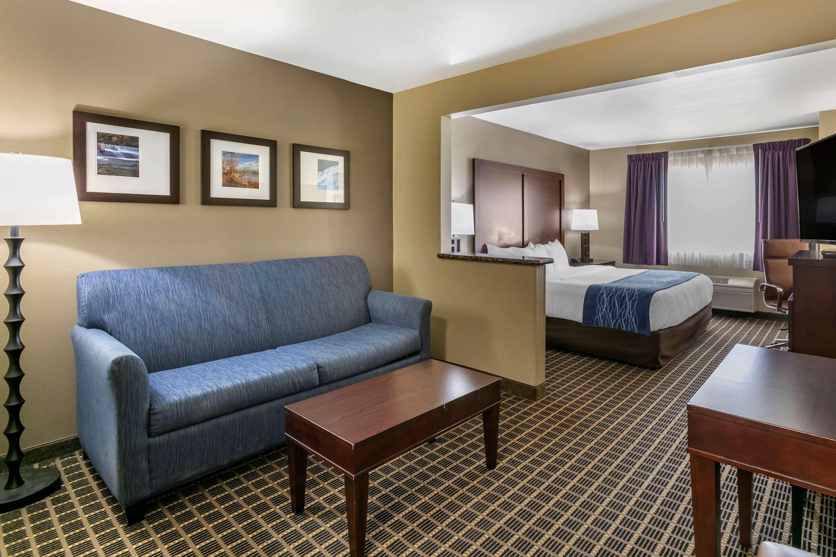 Comfort Inn Fort Collins North Екстериор снимка