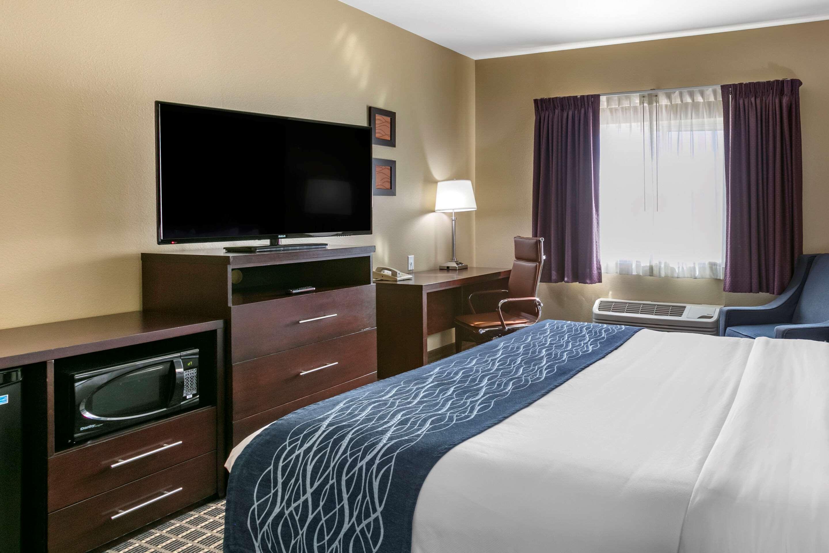 Comfort Inn Fort Collins North Екстериор снимка